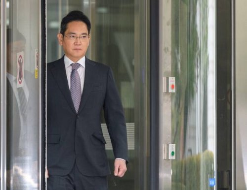 Samsung-Chef schwört Führungskräfte auf Krise ein