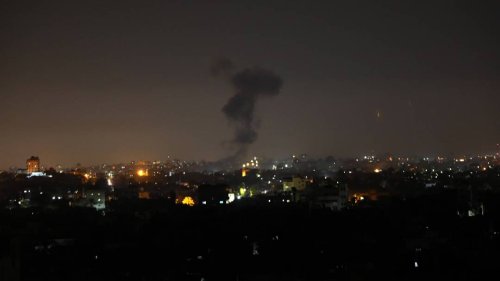 Reaktion auf Brandballons: Israel fliegt erneut Luftangriffe auf Gazastreifen
