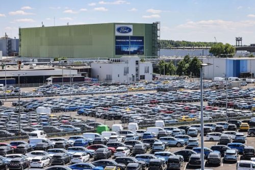 Streik bei Ford Köln: IG Metall protestiert gegen massiven Stellenabbau