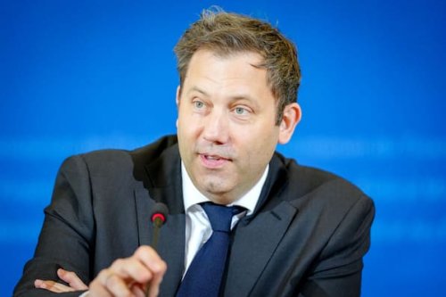 Steuerschätzung trübt Haushalt: Finanzminister Klingbeils Herausforderung