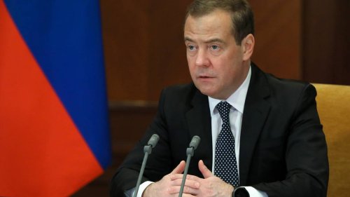 Ex-Präsident Medwedew: Dann „nimmt die geopolitische Transformation in der Welt unumkehrbaren Charakter an“