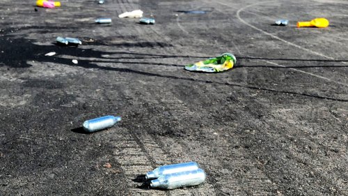 Lachgas: Was Eltern über die Partydroge wissen sollten