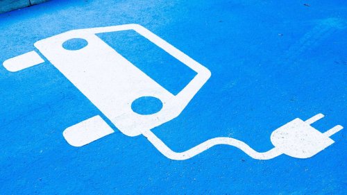 E-Autos laden: Mit dieser einfachen Strategie wird das Stromnetz entlastet