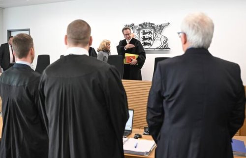 Verfassungsschutz darf Südwest-AfD weiter als Verdachtsfall beobachten