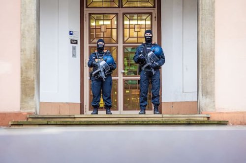 Klette-Prozess: Gerichtssaal in umgebauter Reithalle kostet 3,6 Millionen