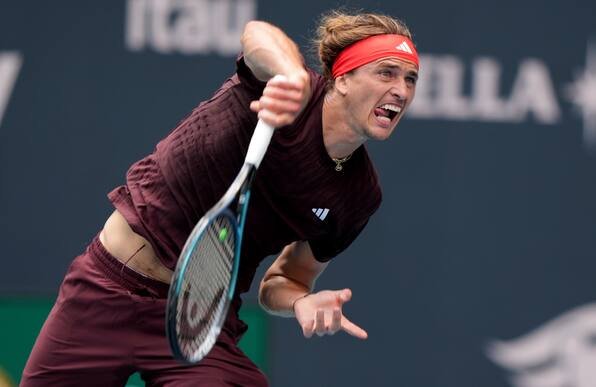 Tennis: Alexander Zverev in Miami im Achtelfinale