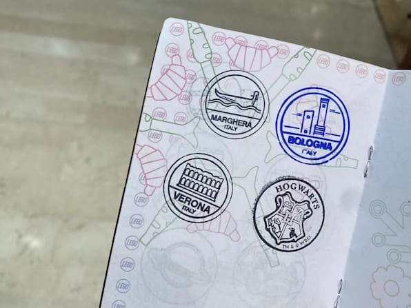 Lego-Reisepass: So funktionieren die Souvenir-Stempel