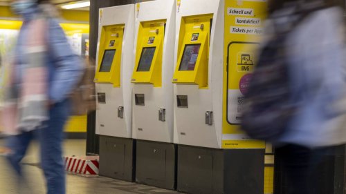 Trotz 9-Euro-Ticket: BVG verkaufen Tausende Monatskarten für 100 Euro