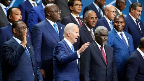 Machtkampf um Afrika: Russland, China und USA buhlen um Einfluss