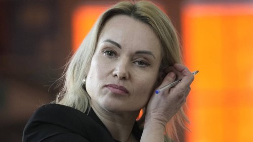 Nach TV-Protest: Russische Journalistin in Abwesenheit verurteilt
