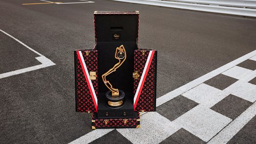 Up Close: Louis Vuitton Tambour Carpe Diem Automaton Minute
