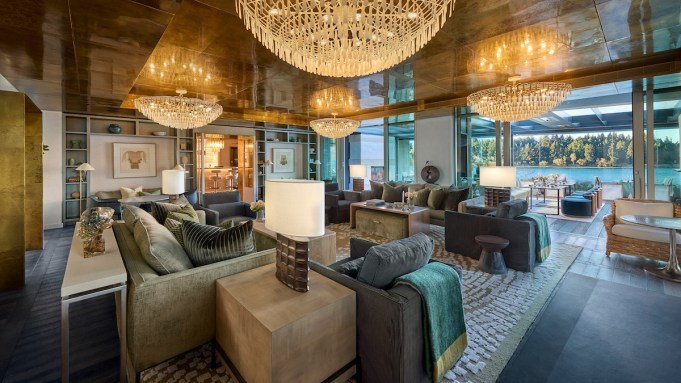 How New Zealand’s Queenstown Is Transforming Into a Luxury Hot Spot
