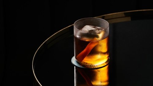 How to Make a Godfather Cocktail, the Old Fashioned With an Italian Accent