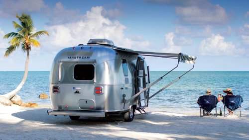 Airstream’s Tommy Bahama Special Edition Travel Trailer Takes Glamping on the Road