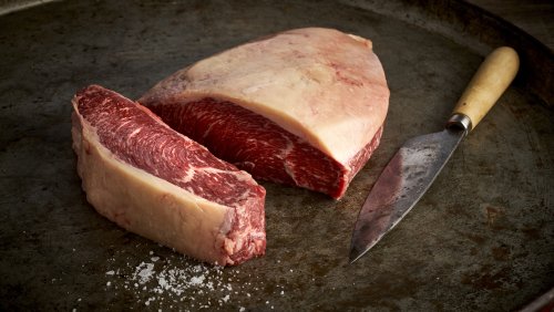 This Steak Club Will Send You Grass-Fed Wagyu Beef—and Everything You Need to Cook It Right