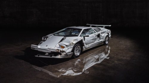 No One Was Willing to Pay $1.5 Million for the Wrecked ‘Wolf of Wall Street’ Lamborghini Countach