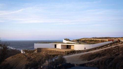 British Design Legend Tom Dixon Just Listed His Curvaceous Villa in Mykonos for $25 Million