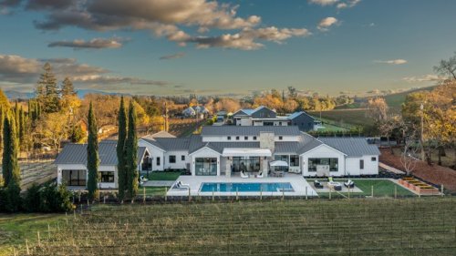 This $10 Million NorCal Wine Country Estate Has a Hobby Vineyard in the Backyard