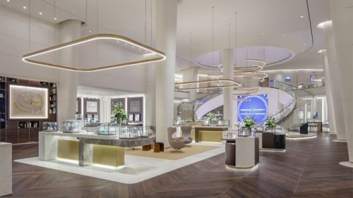 America’s Biggest Watch and Jewelry Store Is Reopening in Las Vegas This Month