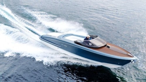 Electric Boats are Fusing Science, Performance and Elegant Design