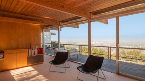 The Linn House in Photos