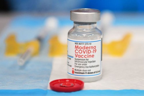 CDC advisers back use of updated COVID-19 vaccine boosters