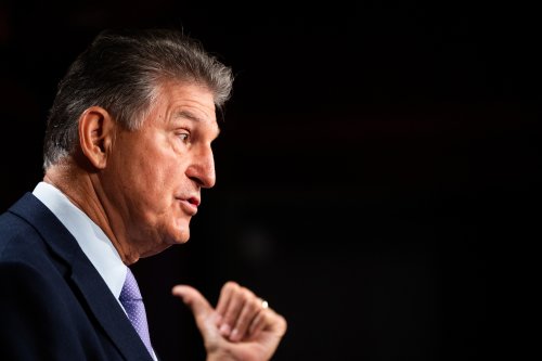 manchin-pushes-stricter-electric-vehicle-credit-rules-flipboard