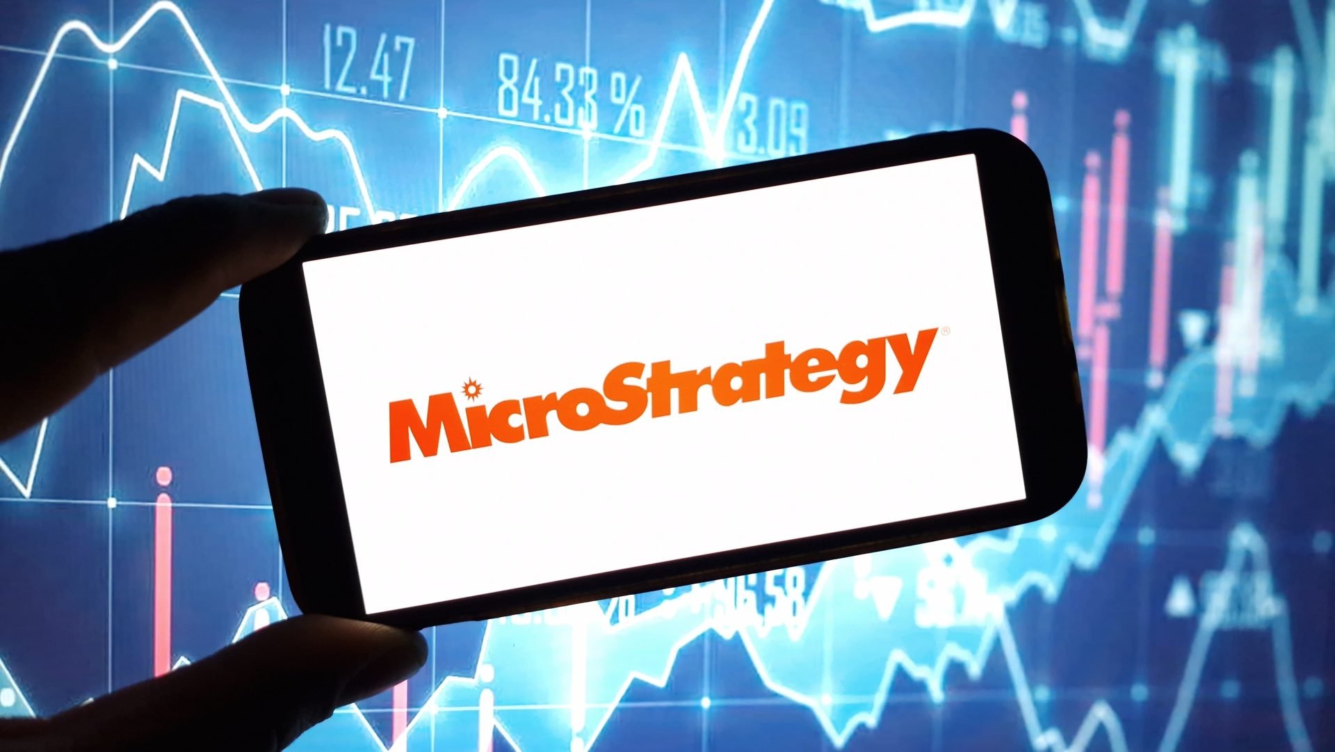 Schiff calls MicroStrategy a doomed Ponzi and Bitcoin trap