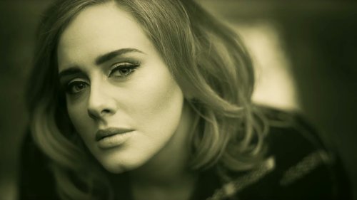 Adele's 'Hello' Tops 1 Million Downloads in Opening Week