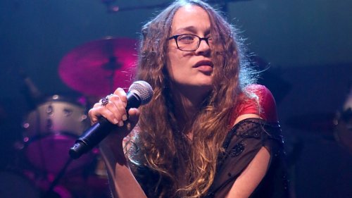'What Stupid A-hole Babies': Fiona Apple Claims Maryland Officials Blocked Access for Court Watchers Over Pretrial Detention Suit