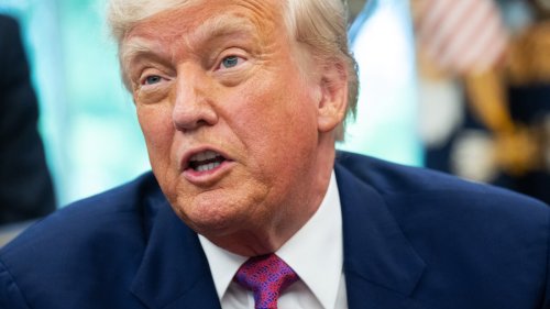 Trump Claims Qatar Is Giving Him $400 Million Jet Out of Goodness of Their Heart
