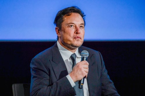 Potential Funders of Elon Musk's Twitter Buy Are Walking Away: Report