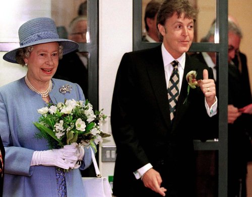 Paul McCartney Reminisces on Many Encounters With Late Queen Elizabeth II: 'You Will Be Missed'