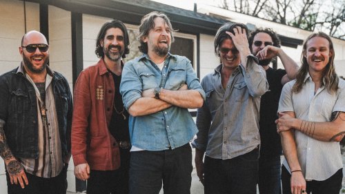 'Nobody Dies From Weed': Hayes Carll, Band of Heathens, and Even the DEA Agree
