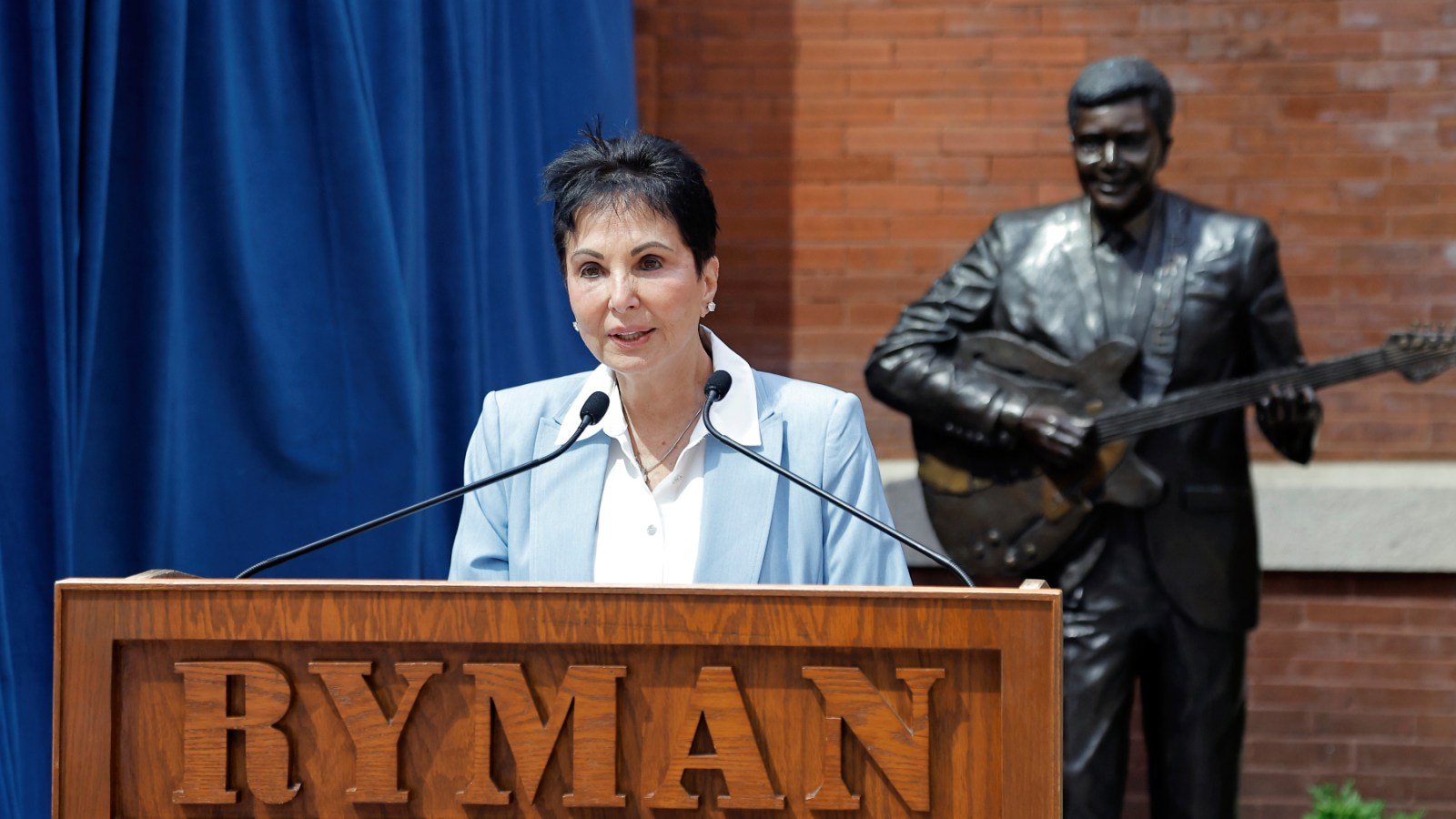 George Jones' Widow Says She 'Definitely Trusted' Ex Before He Allegedly Stole Millions