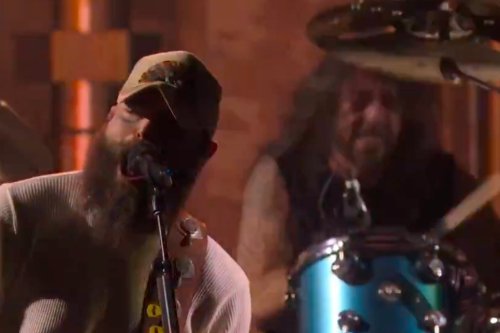 SNL50 Concert: Post Malone Joins Nirvana for 'Smells Like Teen Spirit'