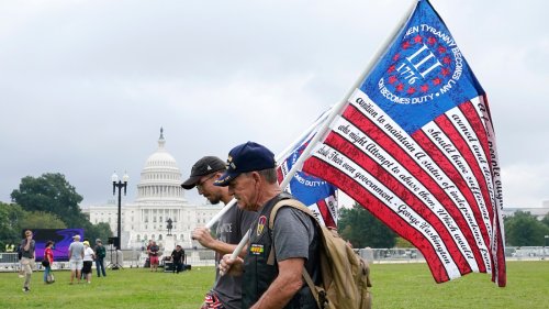 Right-Wing Conspiracy Rally Collapses Under Weight of Right-Wing Conspiracies