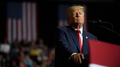 Trump Privately Proposes Pardoning High-Level Allies for Jan. 6, Mar-a-Lago Docs