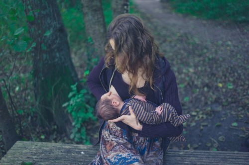 'Pastel QAnon' Is Infiltrating the Natural Parenting Community