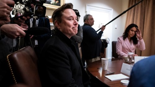 Musk's SpaceX Is in Line to Win Lucrative Missile Defense Contract: Report