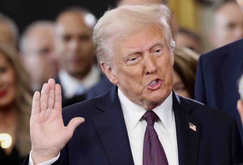 Richter-Veto: Trump darf Transgender-Soldaten nicht vom Militär ausschließen