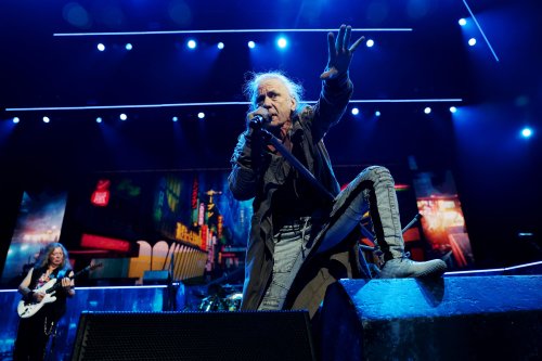 Iron Maiden sagen Smartphones den Kampf an