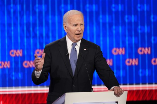 Bericht: Biden sollte zweite Amtszeit im Rollstuhl verbringen