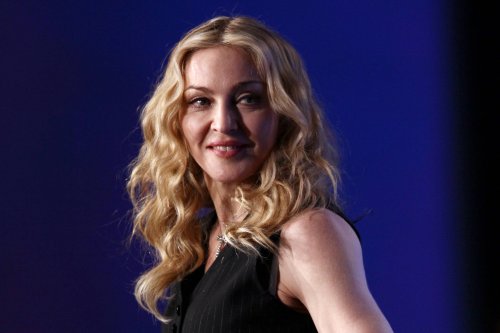 Madonna teilt erneut Erotik-Fotos und empört sich über Nippel-Zensur