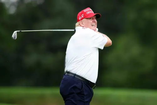 Fake-Montage: Trump erschlägt Springsteen mit Golfball
