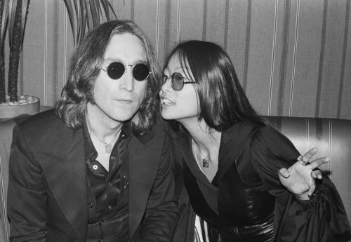 Yoko Ono drängte John Lennon zu einer Affäre (und bereute es später bitterlich)