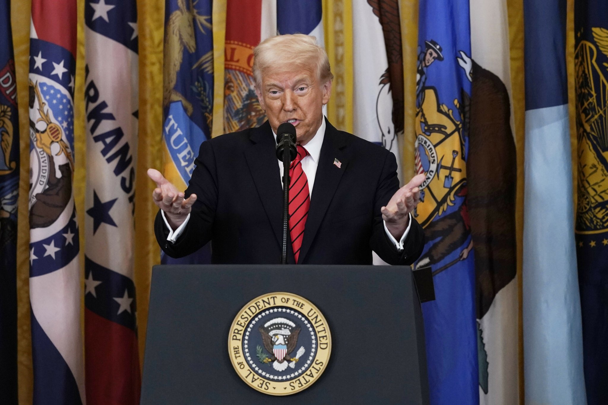 Trump-Admin: „Nein, KI hatte die schwarzen Veteranen gelöscht!“