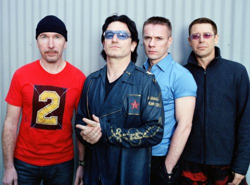 U2: „With or Without You“ in der „Songs of Surrender“-Version zwei Minuten kürzer