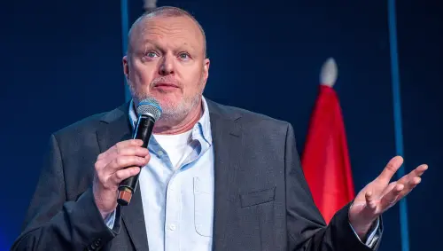 ESC 2025: Glaubt Stefan Raab nicht an Abor & Tynna?
