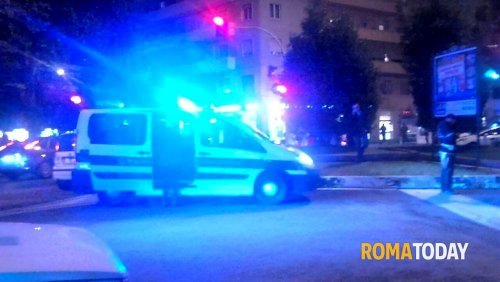 Incidente a piazza re di Roma: giovane muore investito da un pullman